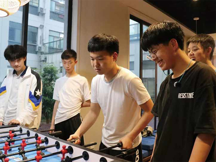 1654746064142166.jpg 5 浙江常春藤國際學校A-level暑期銜接課程9.jpg