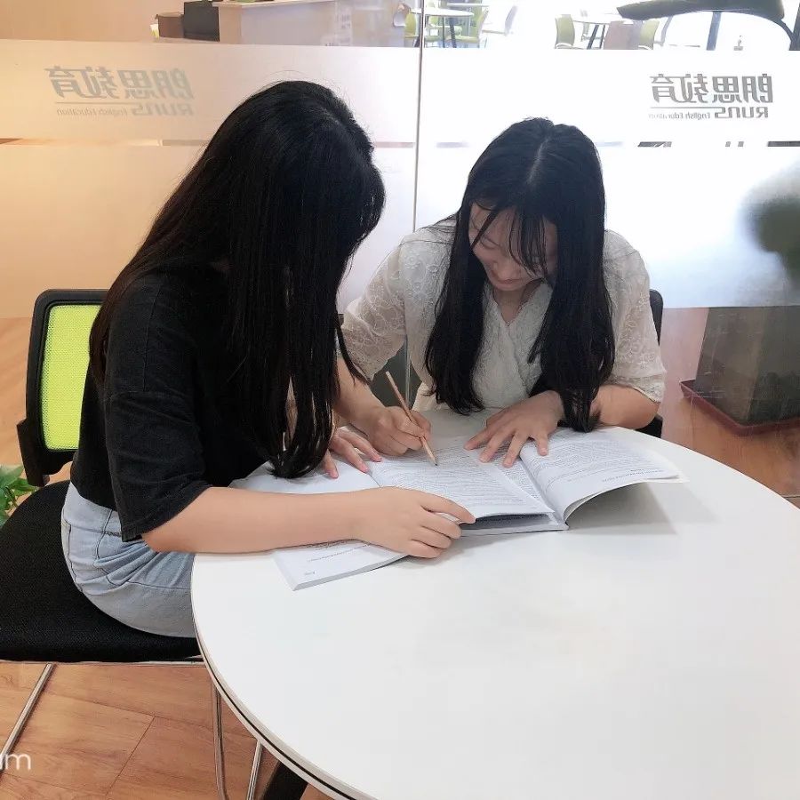 1656055972934403.jpg 2 國際高中暑假銜接課_A-LevelAP暑假培訓(xùn)班25.jpg