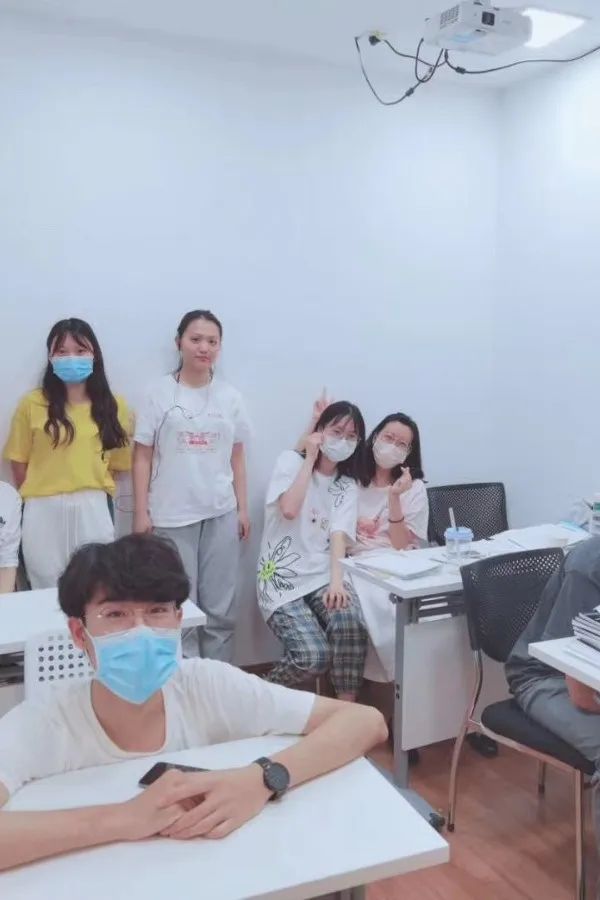 1656056058131864.jpg 2 國際高中暑假銜接課_A-LevelAP暑假培訓(xùn)班37.jpg