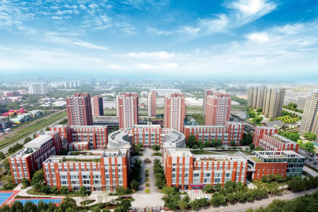 4 上海三年制和四年制國際高中學校對比12.jpg