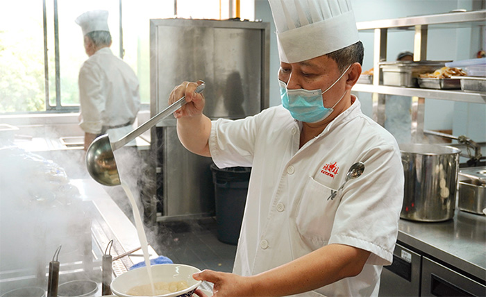 3 光華劍橋就讀體驗如何  食堂篇14.jpg