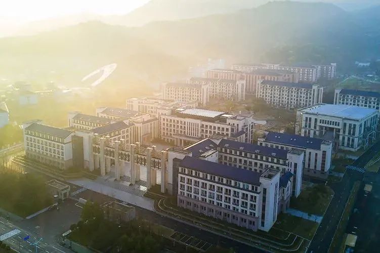 5 杭州六所公辦學校國際部近3年畢業生升學結果1.jpg