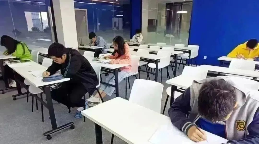 1670393290156957.jpg 1 文案15.jpg