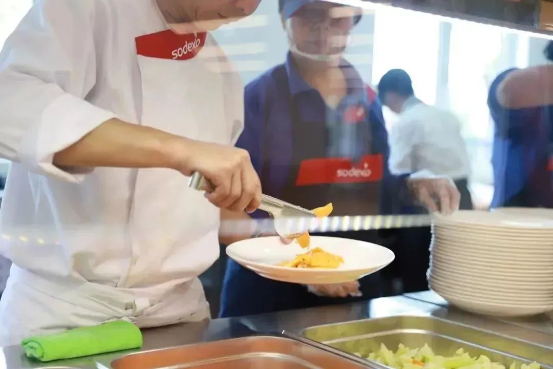 2 杭州國際學校食堂環境解密，哪所最好？5.jpg