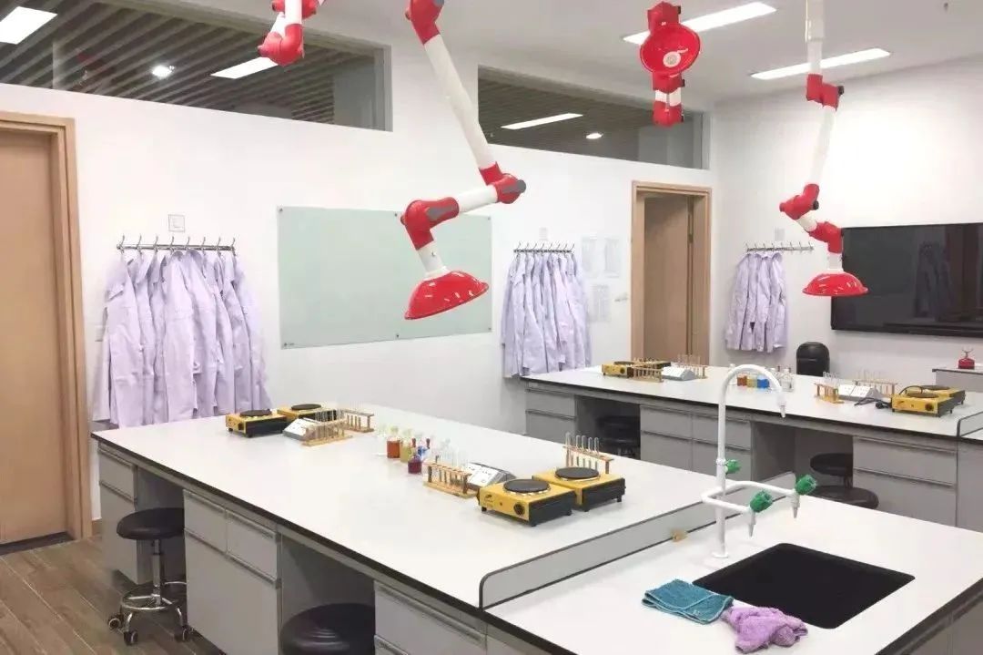 3 阿德科特學校正式更名：上海市松江區科德高級中學4.jpg