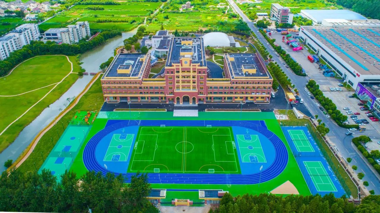 5 上海宏文學校國際高中怎么樣？12年一貫制寄宿學校1.jpg